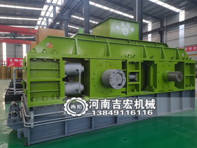 煤炭想要破碎到3厘米左右,就用狼牙式雙齒輥破碎機！