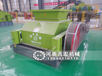 湖南废石墨坩埚破碎为什么推荐使用双齿辊破碎机？